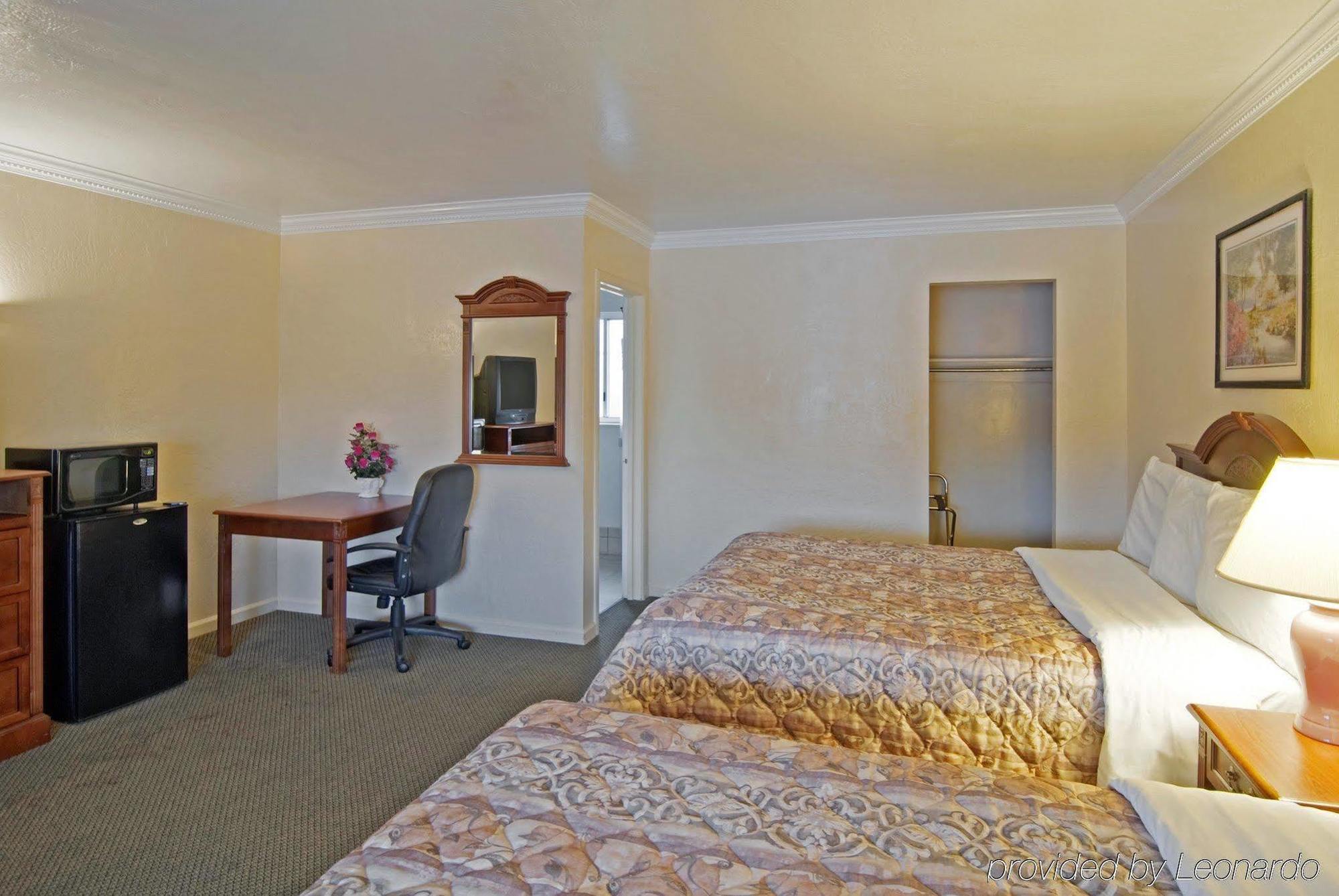 Wine Valley Lodge Napa Room photo